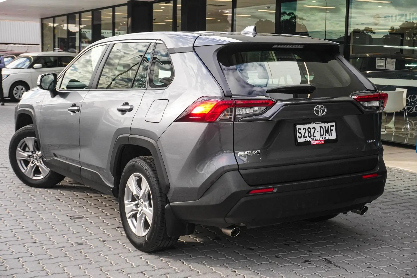 2025 Toyota RAV4 Gallery Image 3