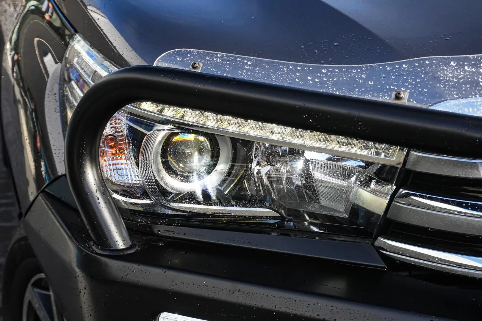 2018 Toyota Hilux Gallery Image 11