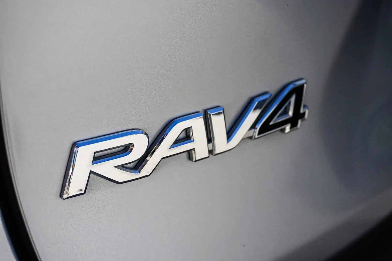 2020 Toyota RAV4 Gallery Image 15