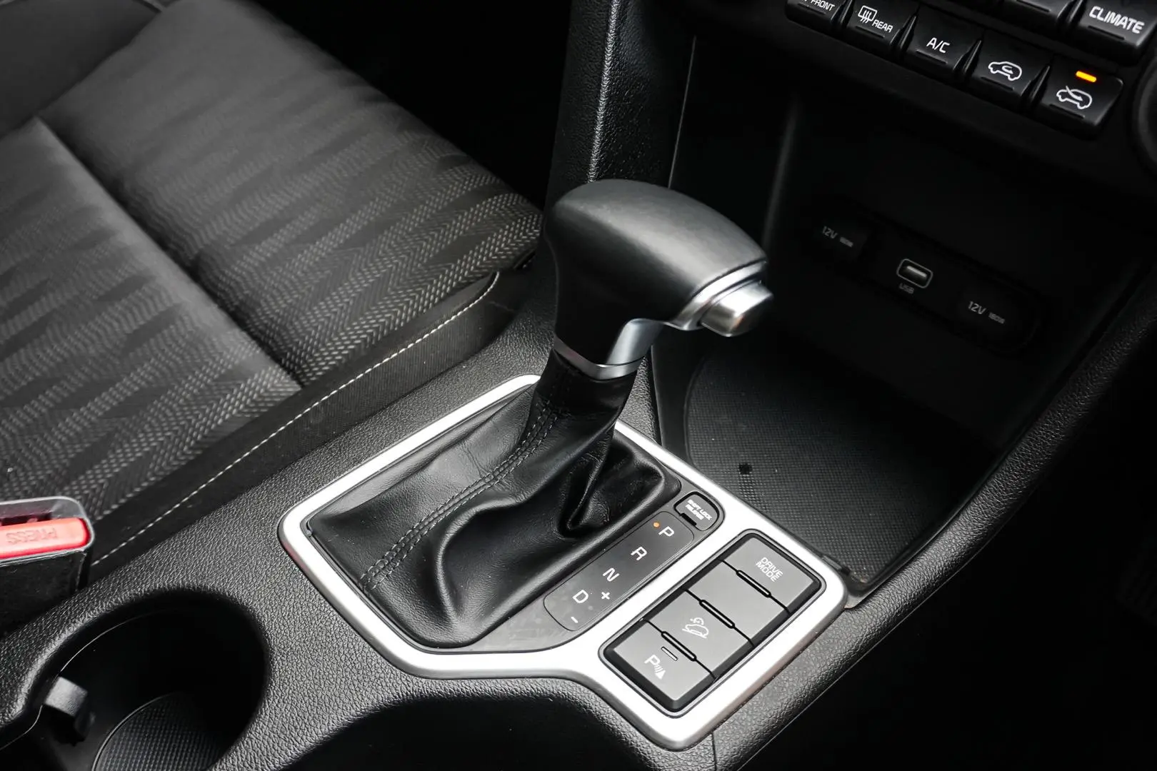 2020 Kia Sportage Gallery Image 18
