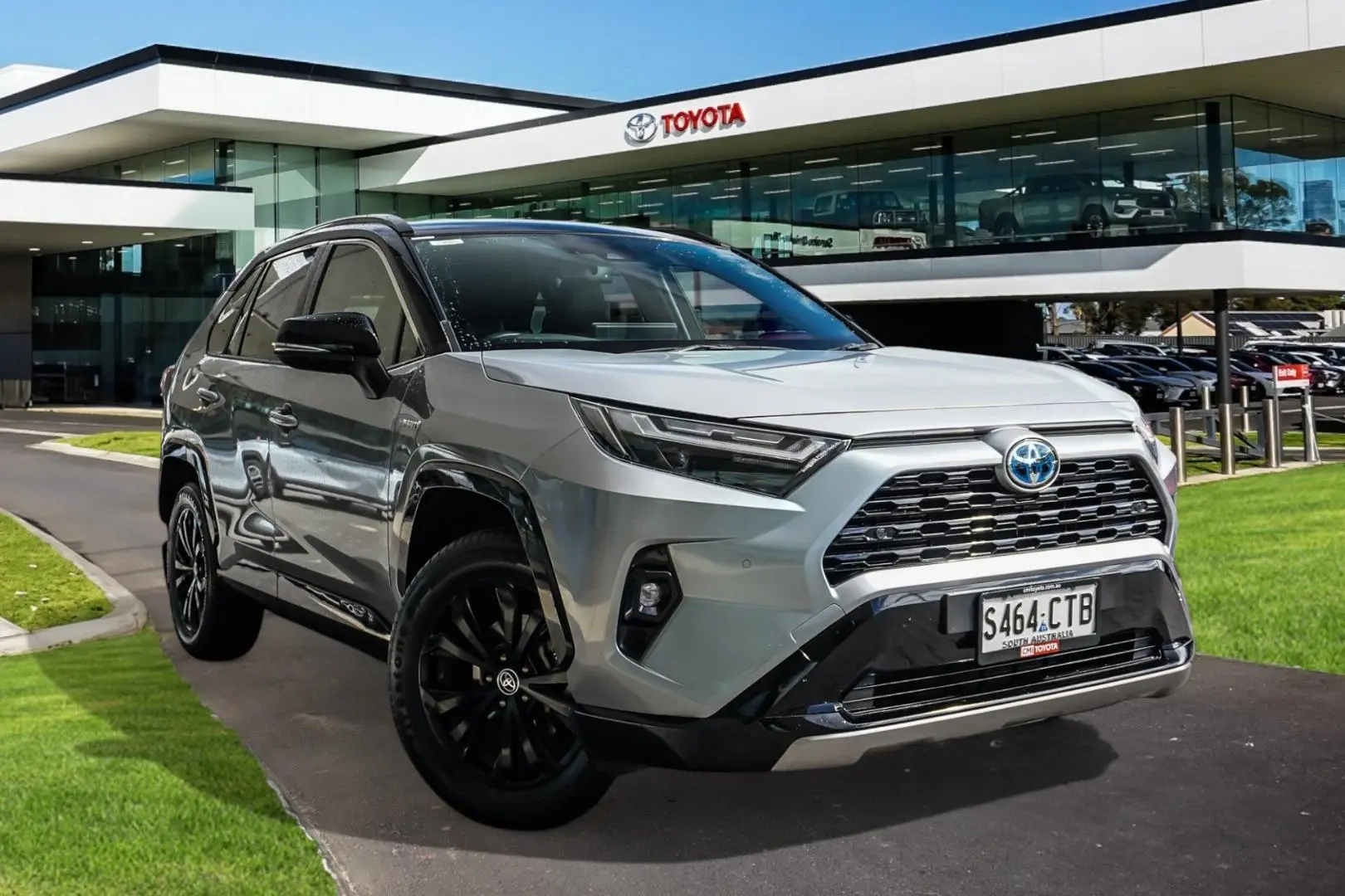 2022 Toyota RAV4 Gallery Image 1