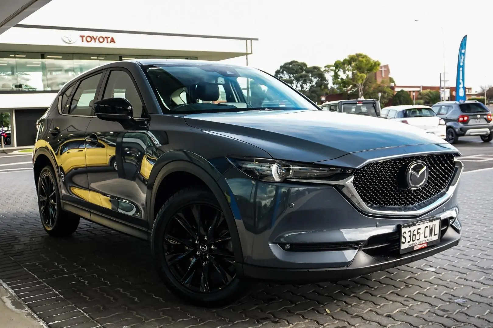 2021 Mazda CX-5 Gallery Image 1