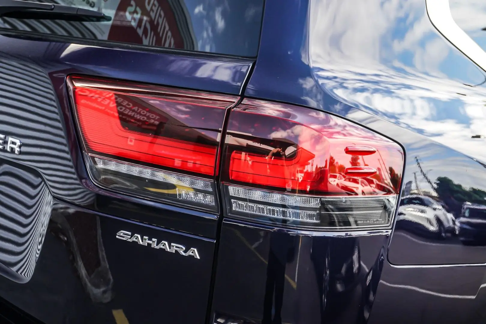 2023 Toyota Landcruiser Gallery Image 14