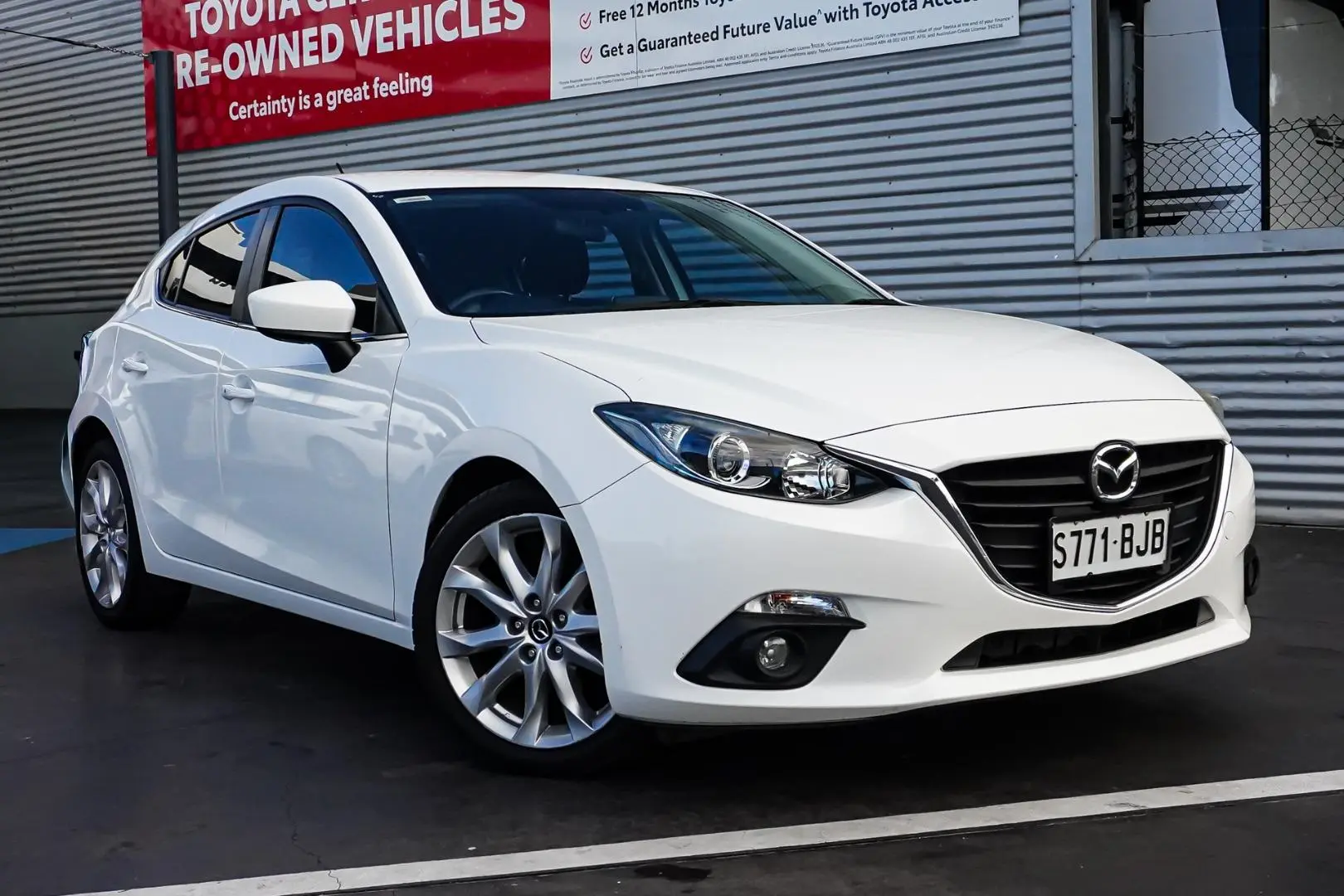 2015 Mazda 3 Gallery Image 2