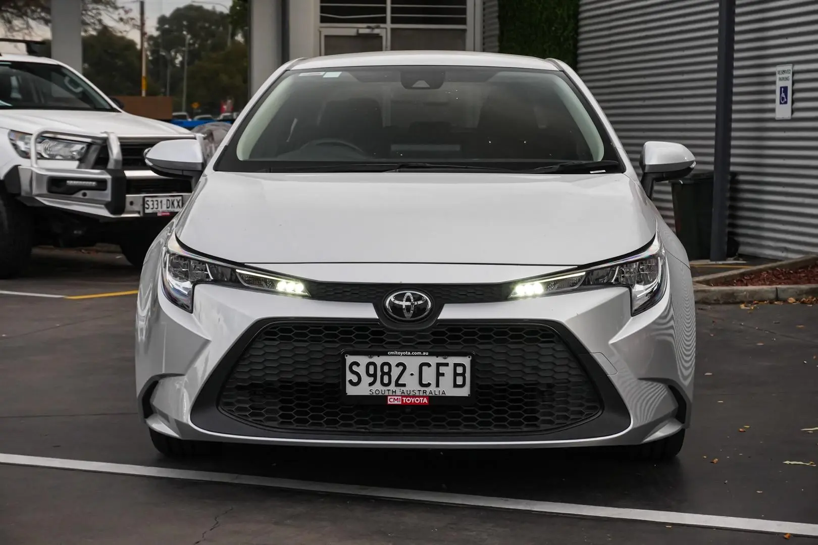 2020 Toyota Corolla Gallery Image 5