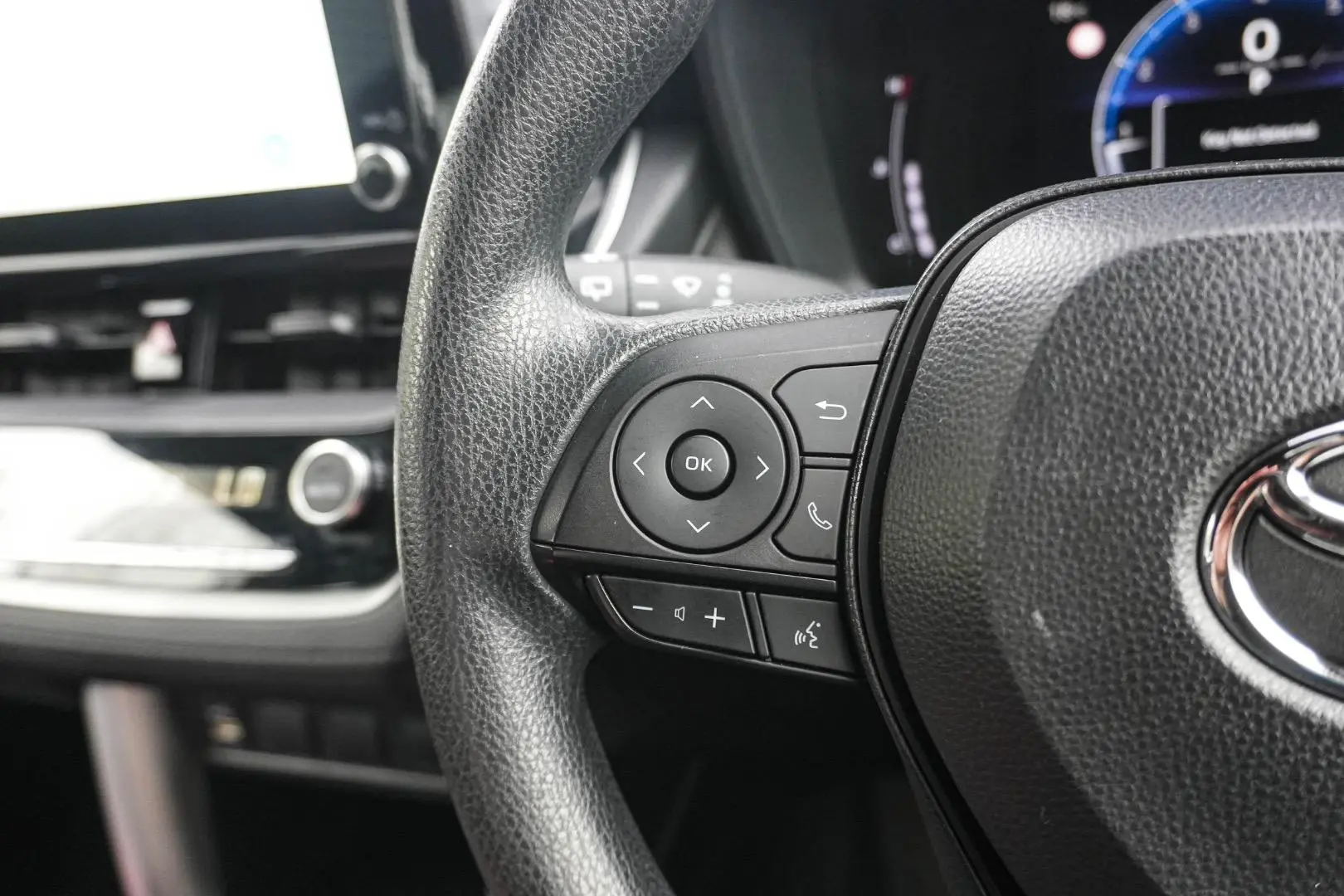 2023 Toyota Corolla Cross Gallery Image 18