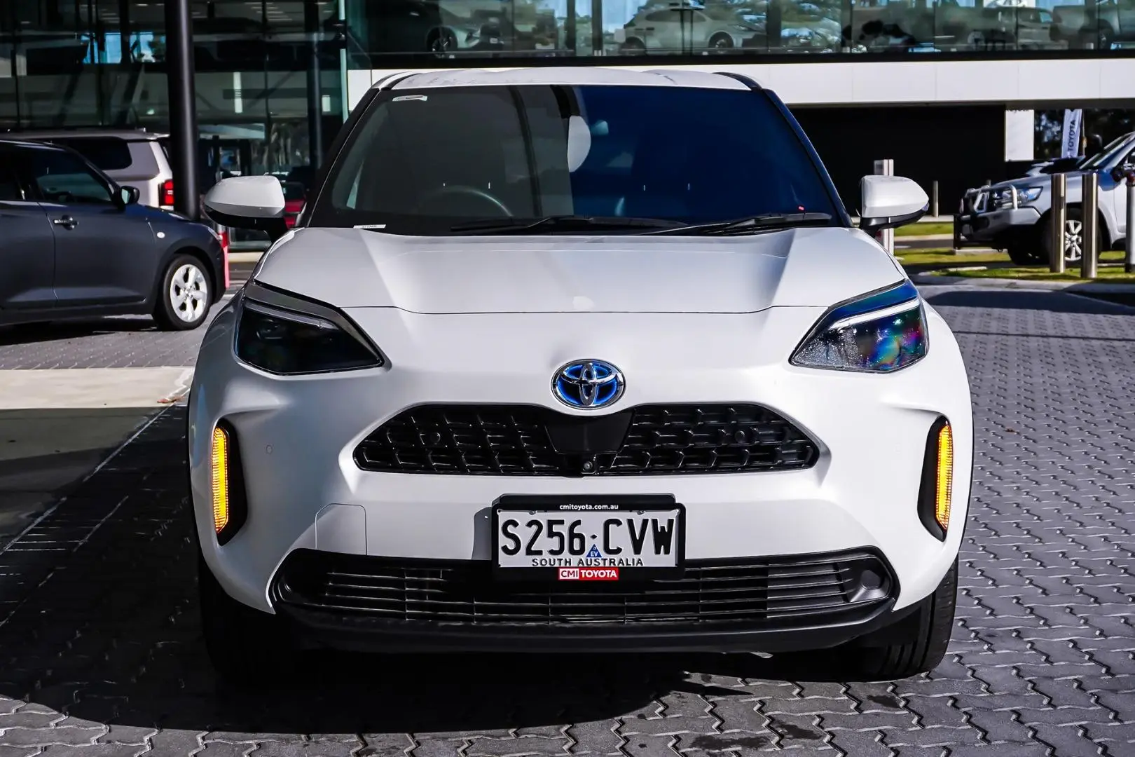 2023 Toyota Yaris Cross Gallery Image 4