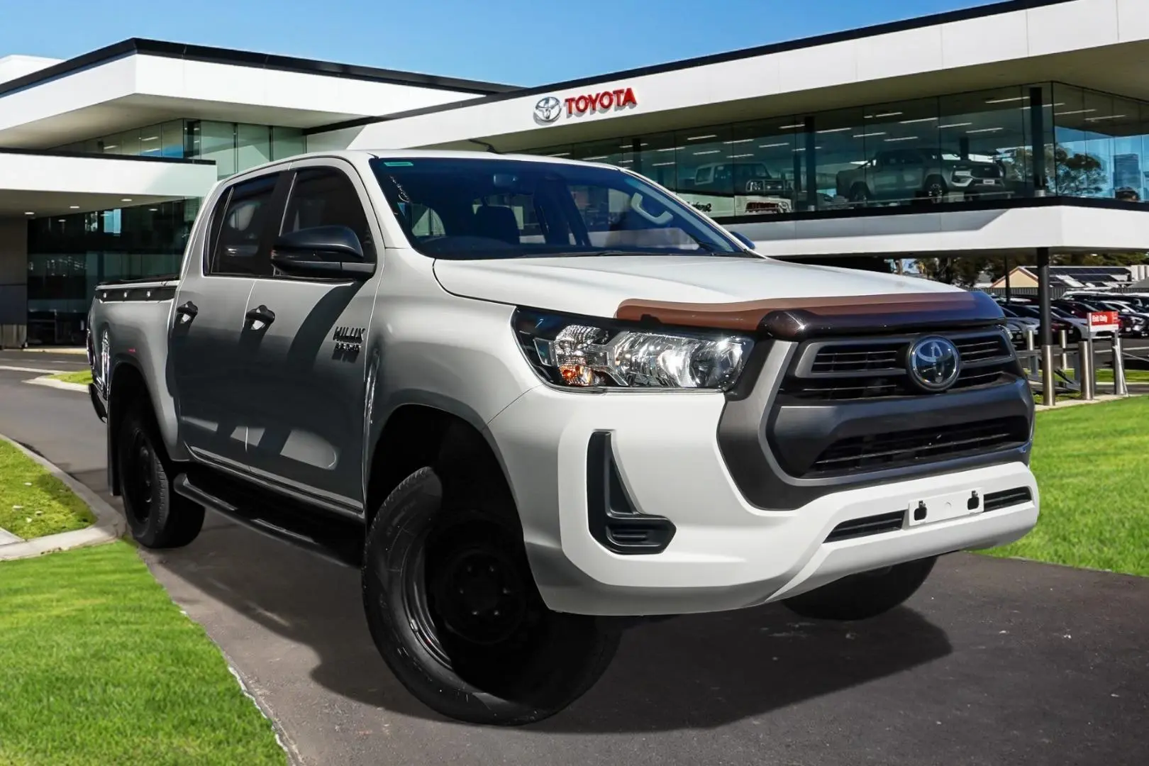 2021 Toyota Hilux Gallery Image 1