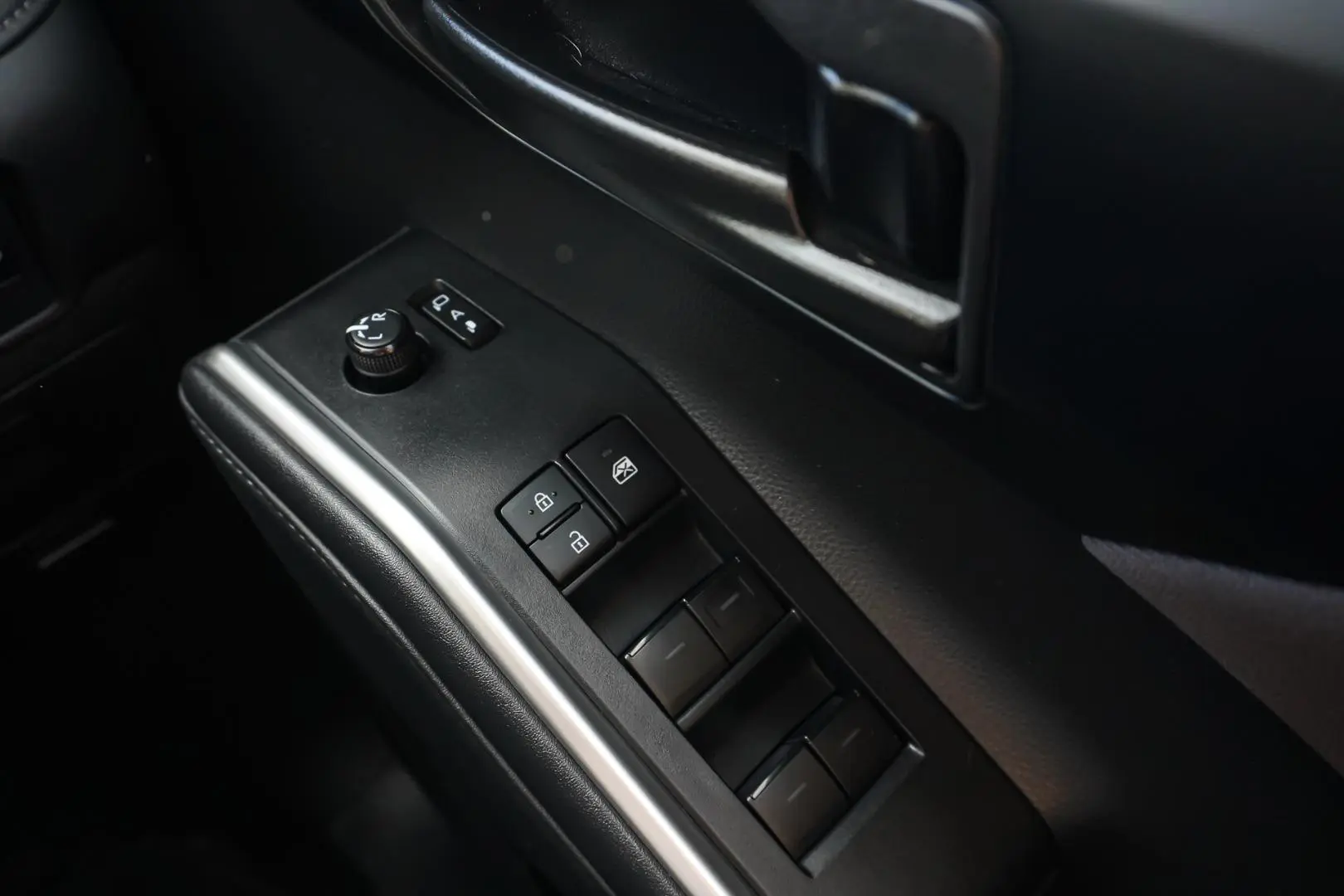 2021 Toyota Kluger Gallery Image 21