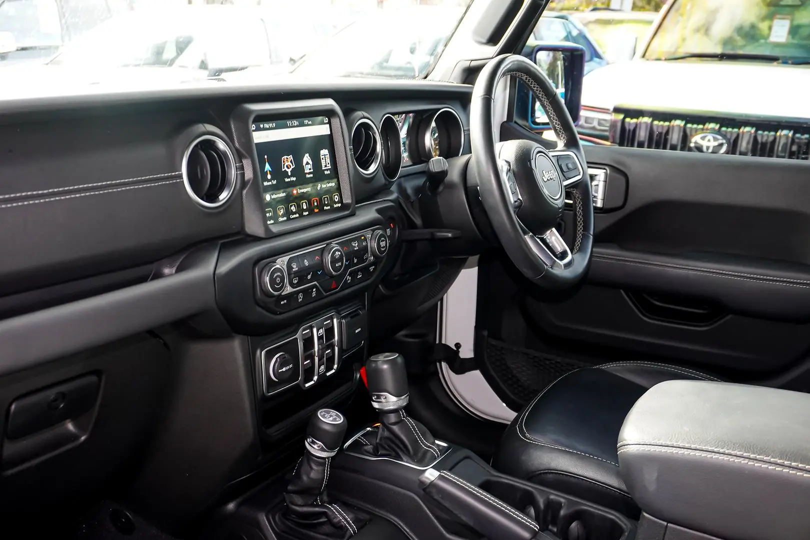 2023 Jeep Wrangler Gallery Image 10