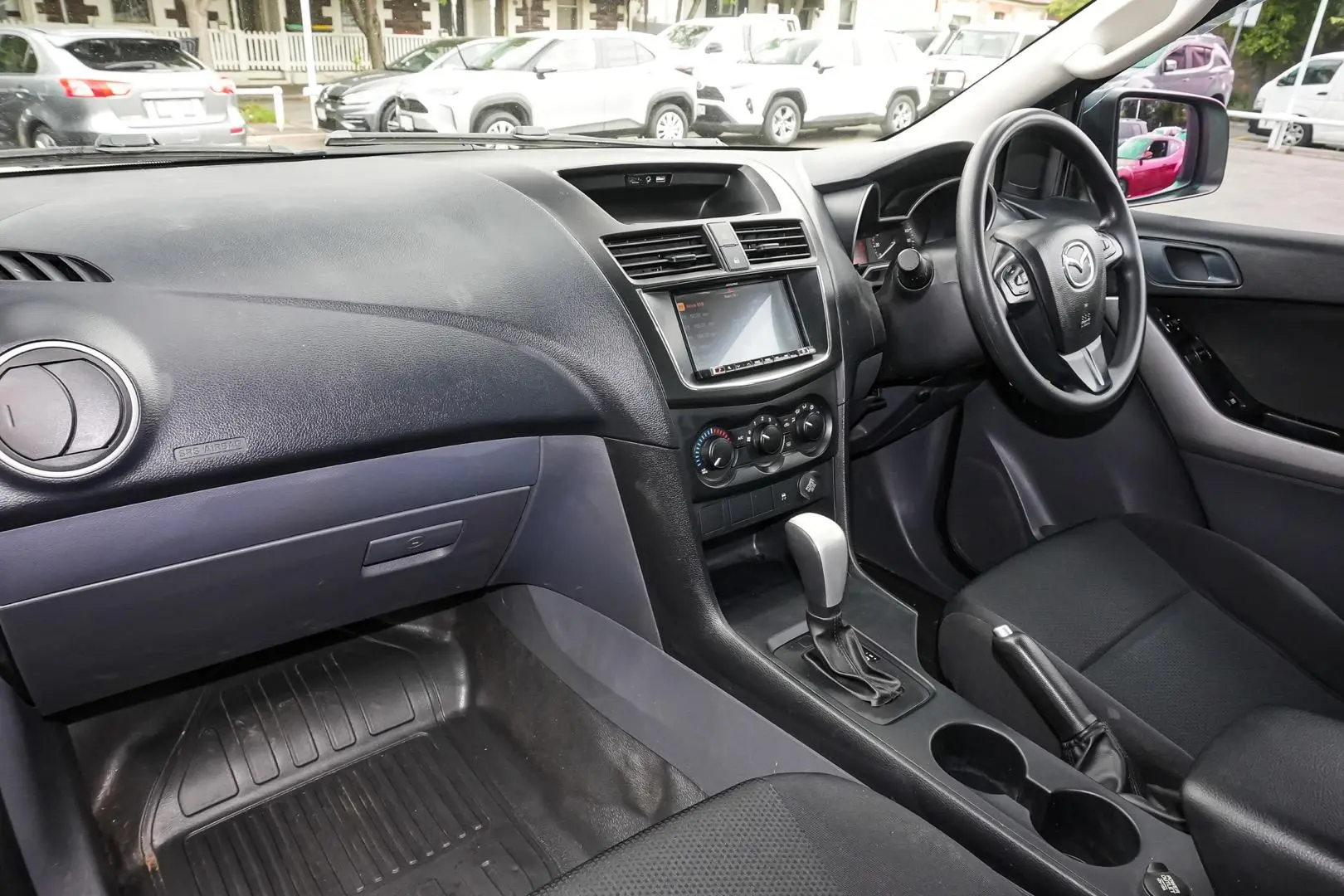 2018 Mazda BT-50 Gallery Image 11