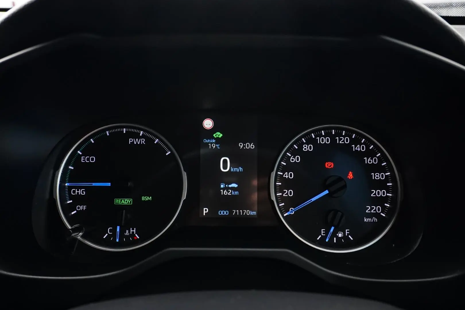 2022 Toyota RAV4 Gallery Image 19