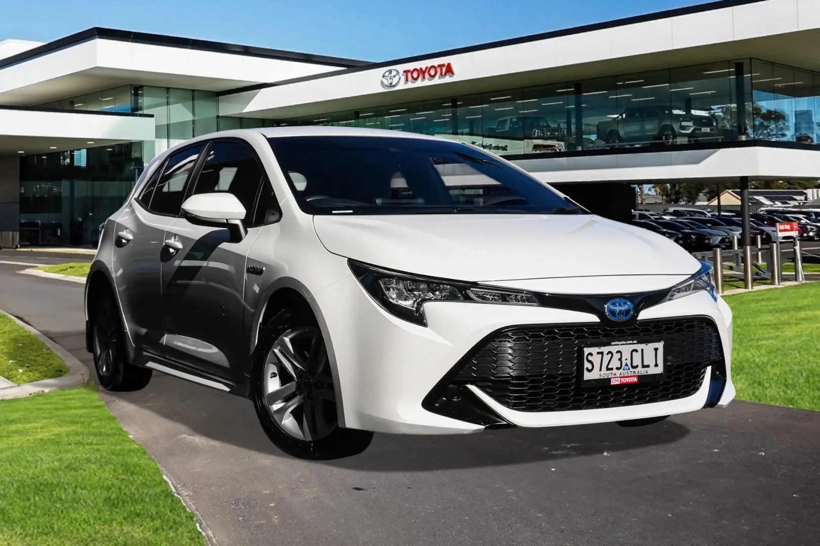 2021 Toyota Corolla Gallery Image 1