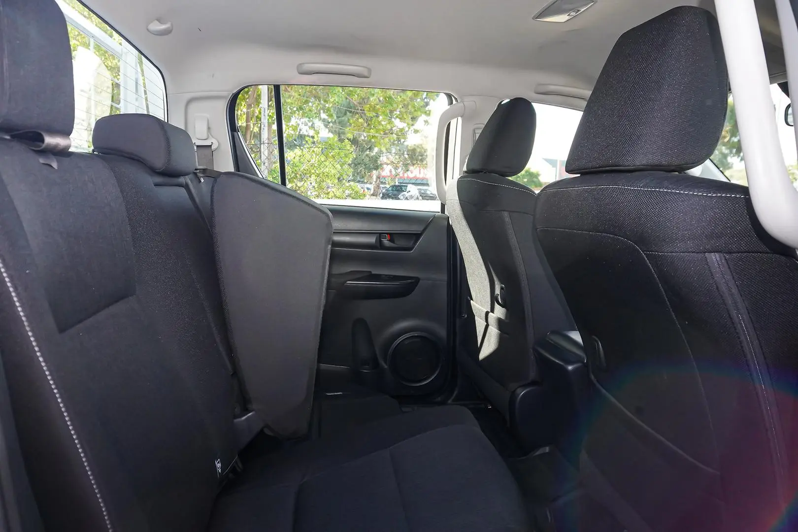 2021 Toyota Hilux Gallery Image 8
