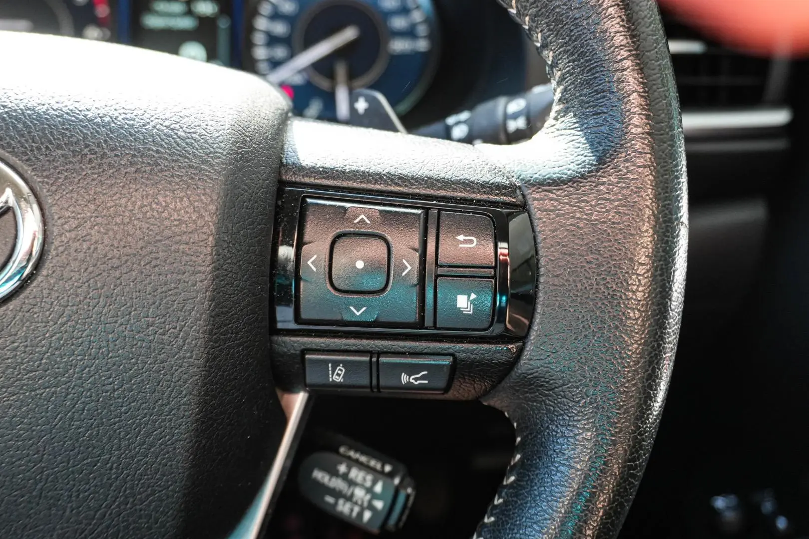 2022 Toyota Fortuner Gallery Image 20