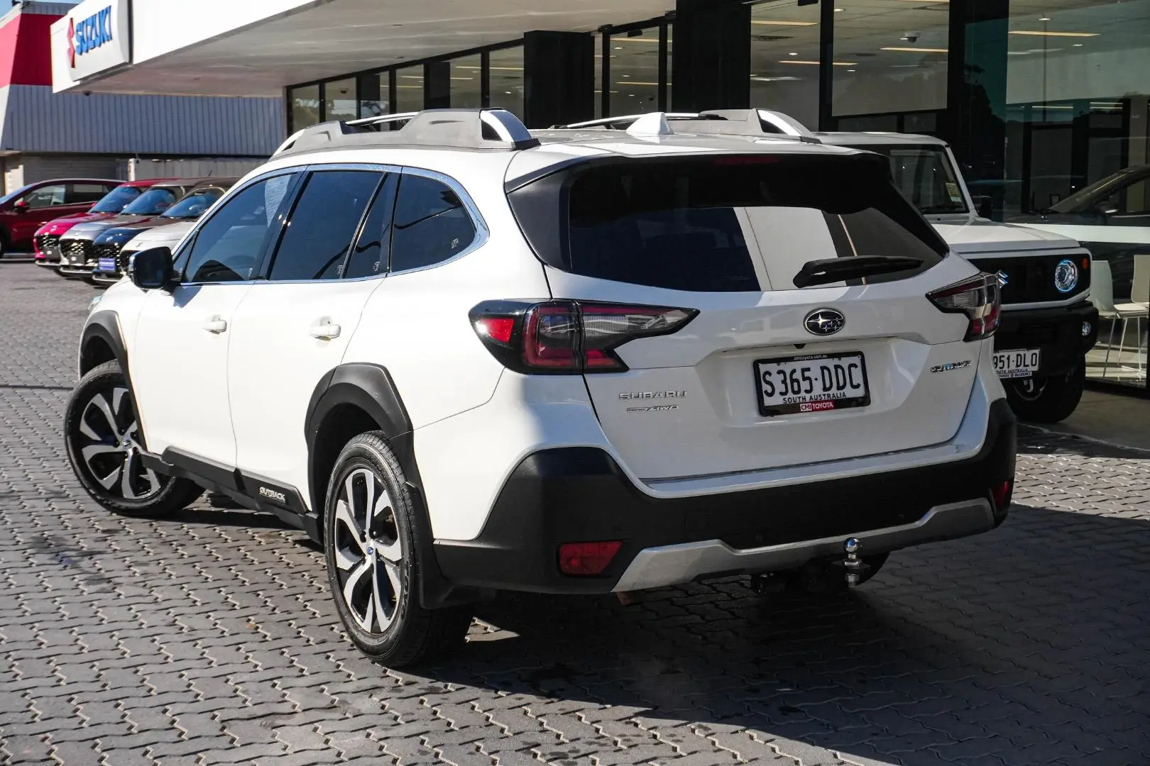2021 Subaru Outback Gallery Image 3