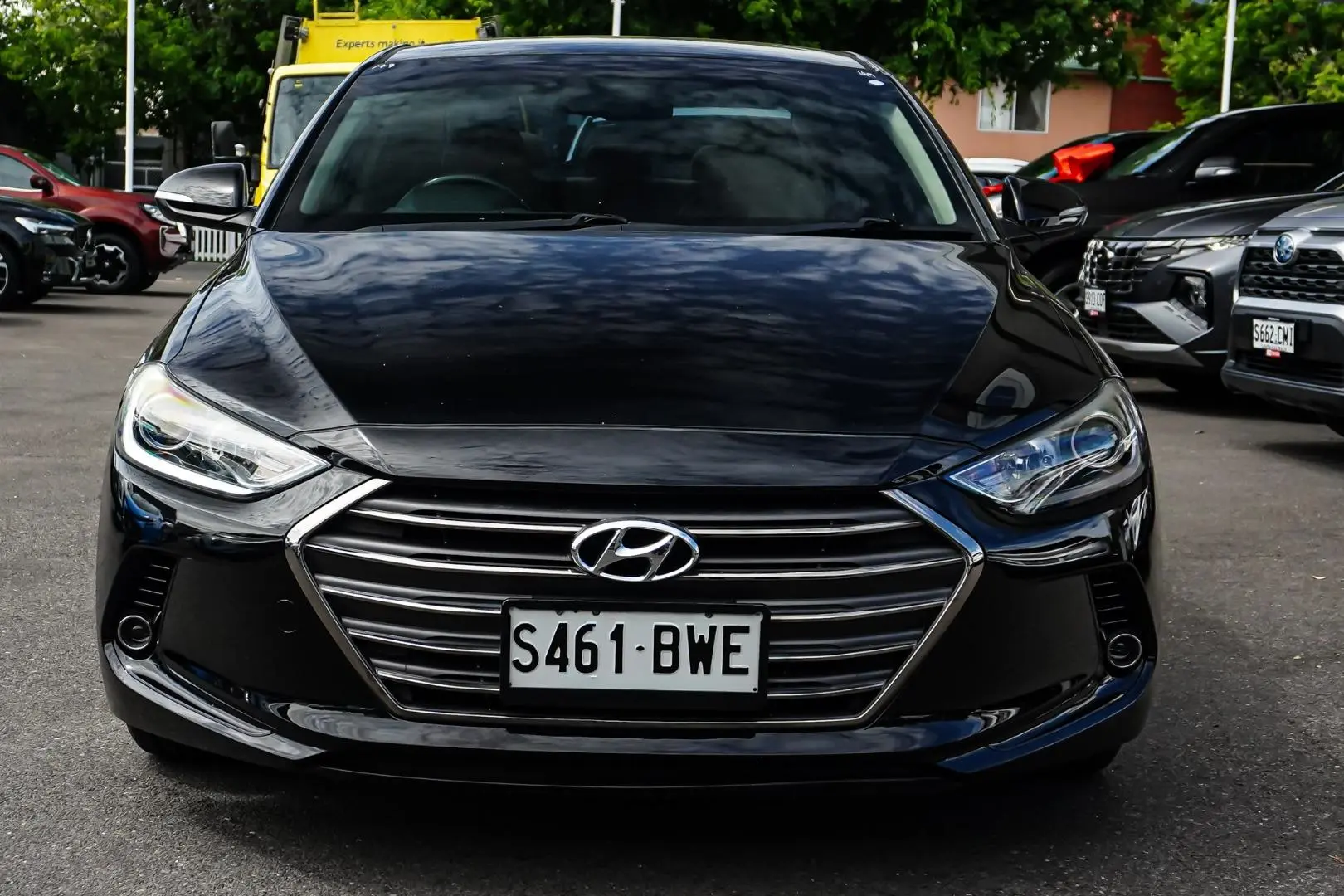 2018 Hyundai Elantra Gallery Image 5