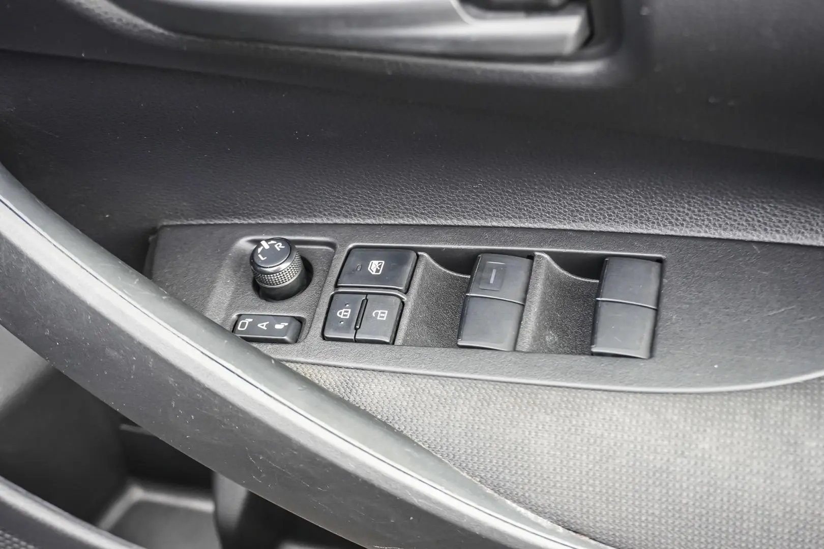 2023 Toyota Corolla Gallery Image 18