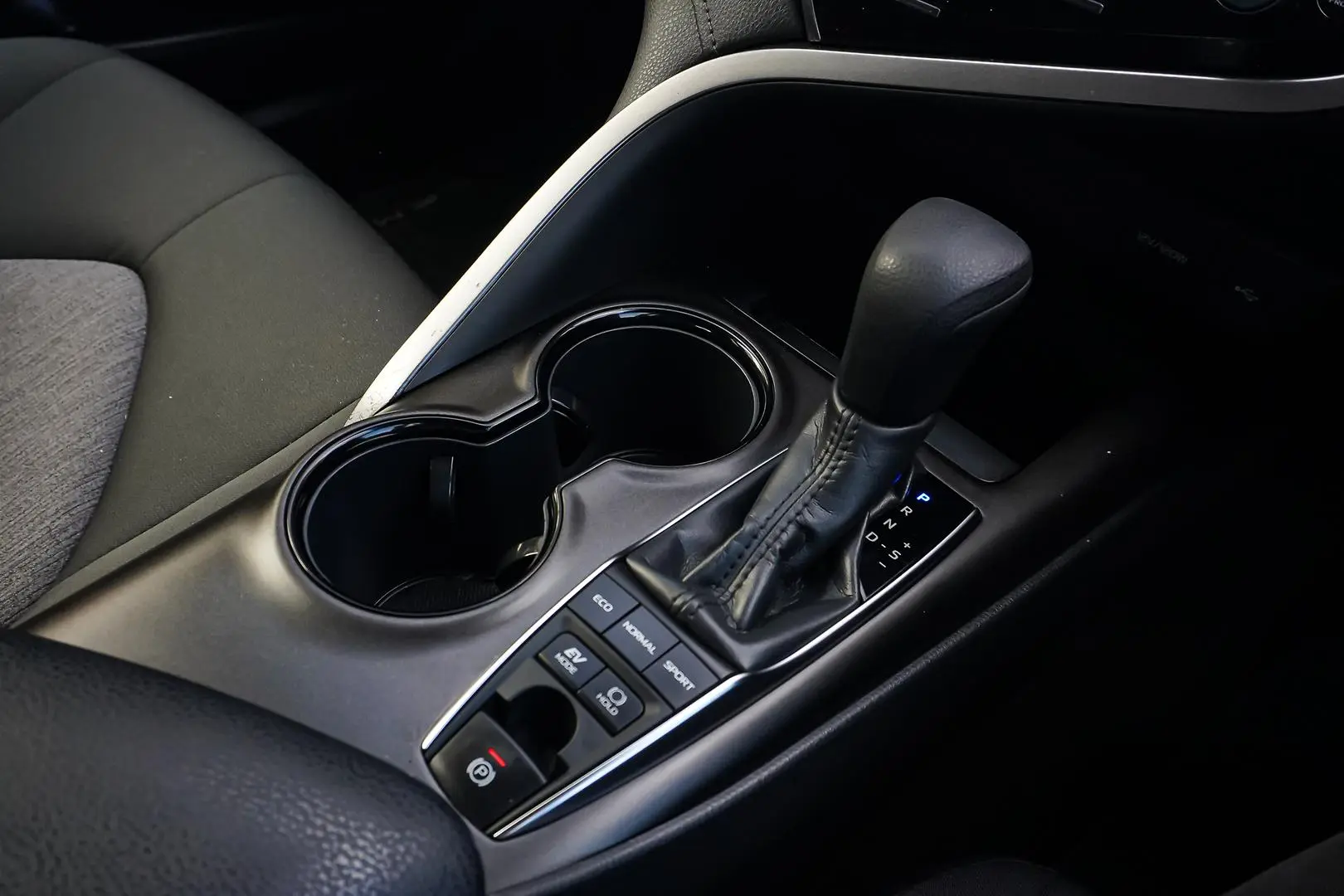 2024 Toyota Camry Gallery Image 18
