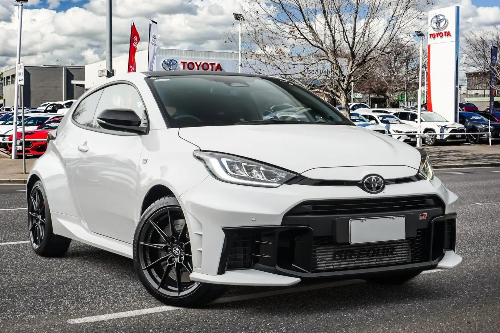 2025 Toyota Yaris Image