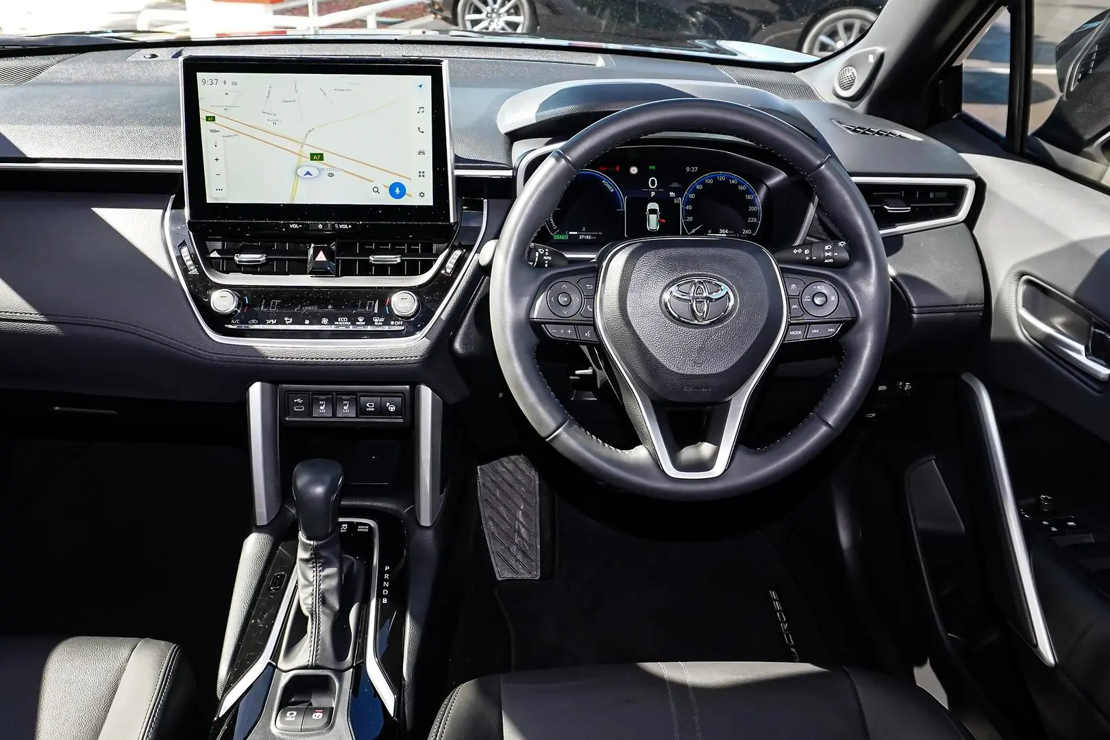 2024 Toyota Corolla Cross Gallery Image 10