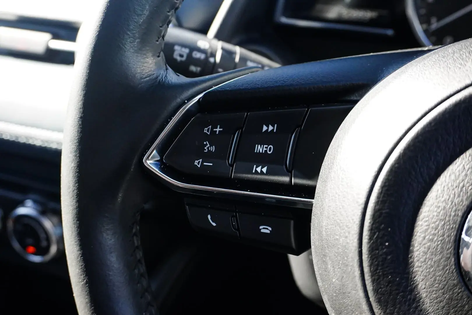 2020 Mazda 2 Gallery Image 20