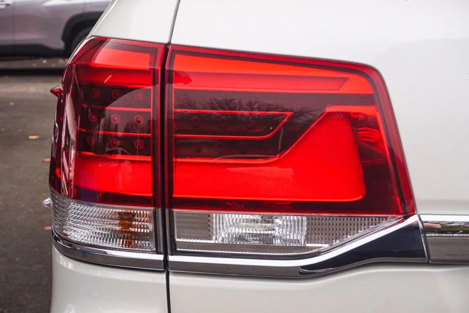 2018 Toyota Landcruiser Gallery Image 14