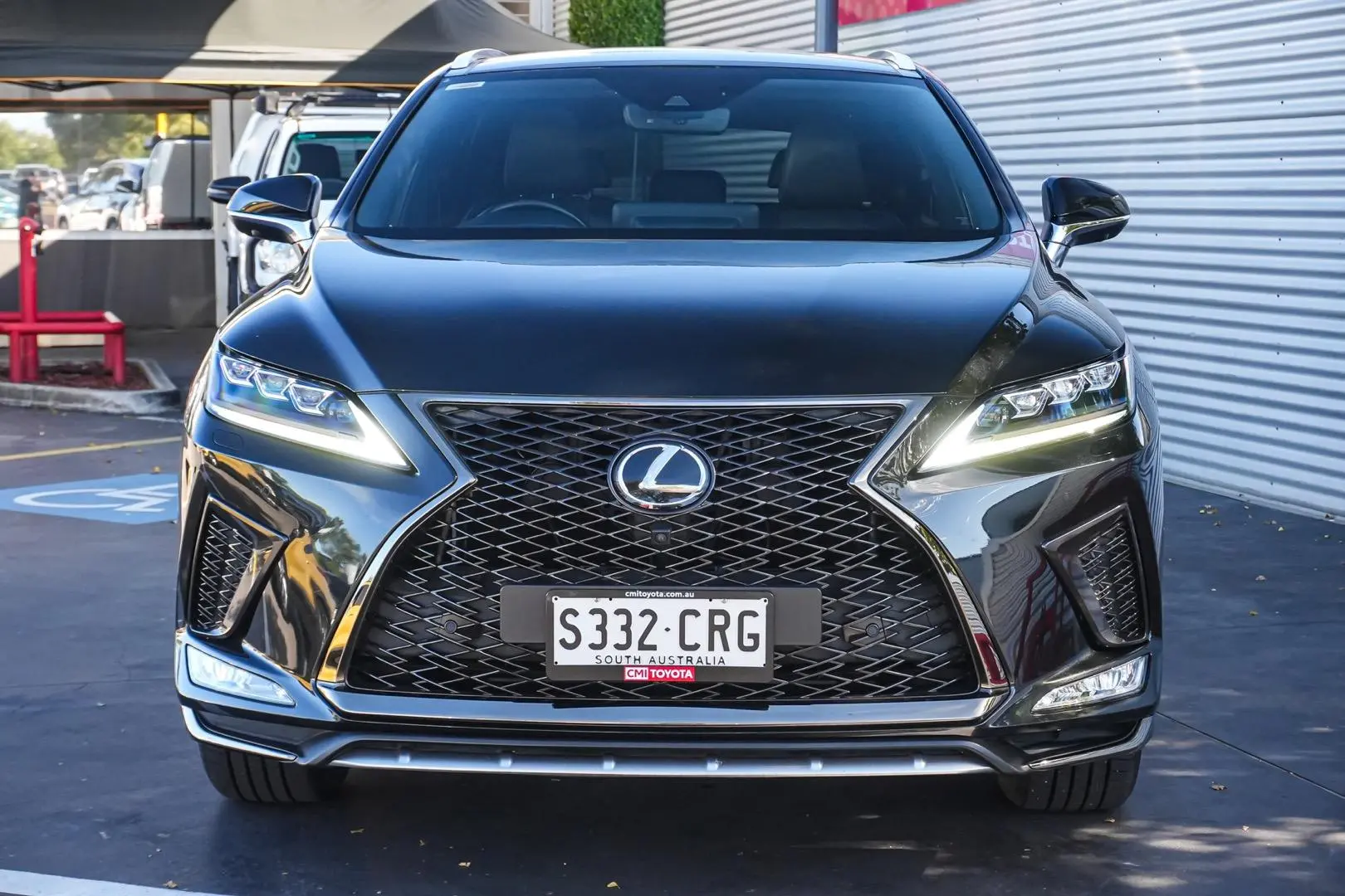 2021 Lexus RX Gallery Image 5