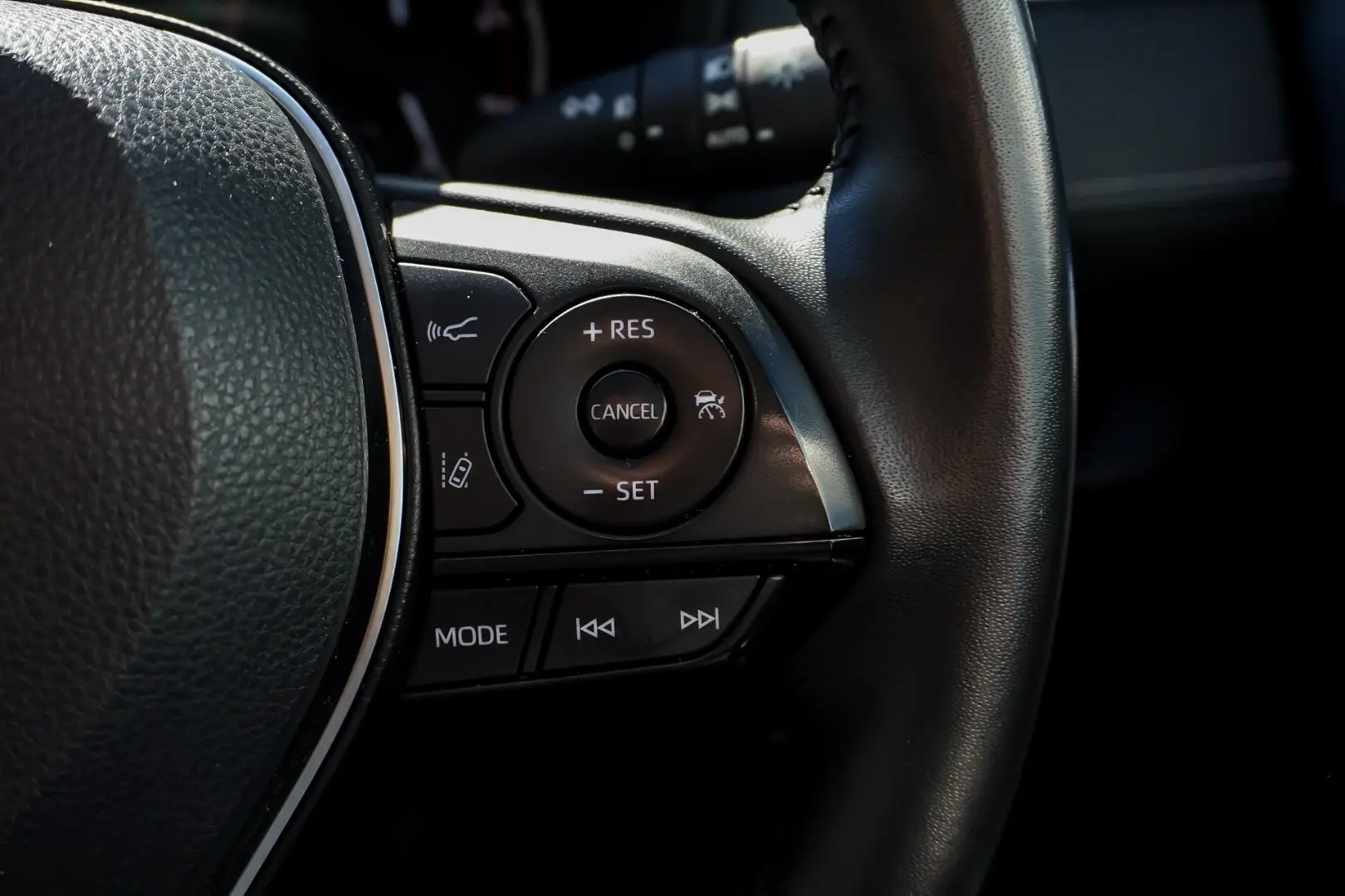 2023 Toyota RAV4 Gallery Image 18