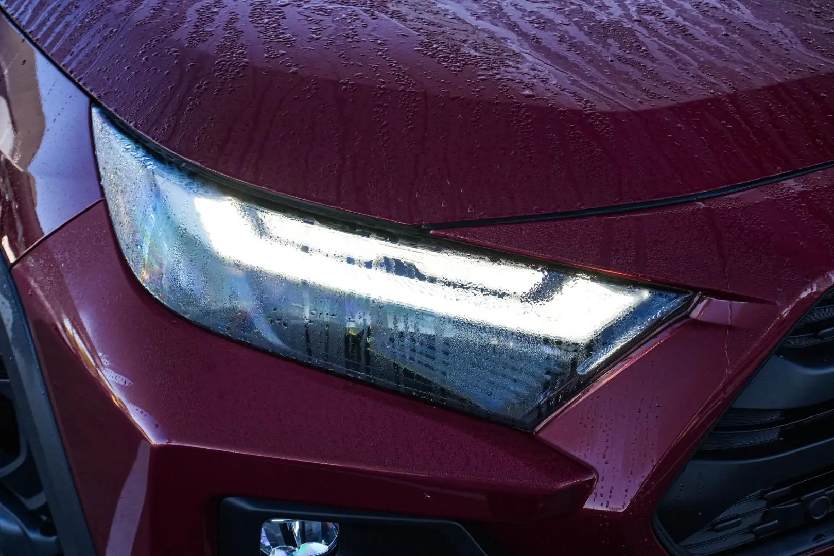 2024 Toyota RAV4 Gallery Image 12