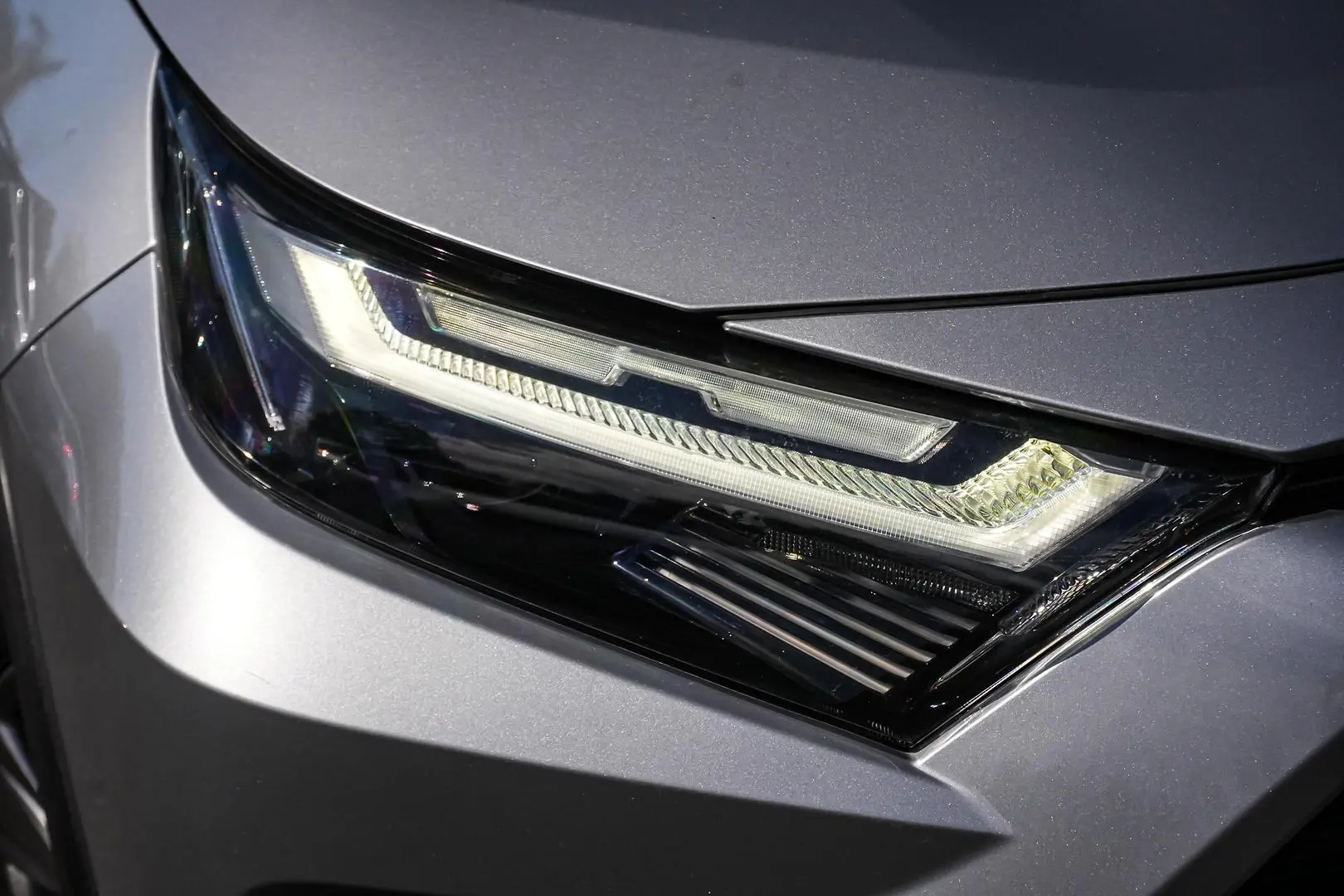 2022 Toyota RAV4 Gallery Image 7