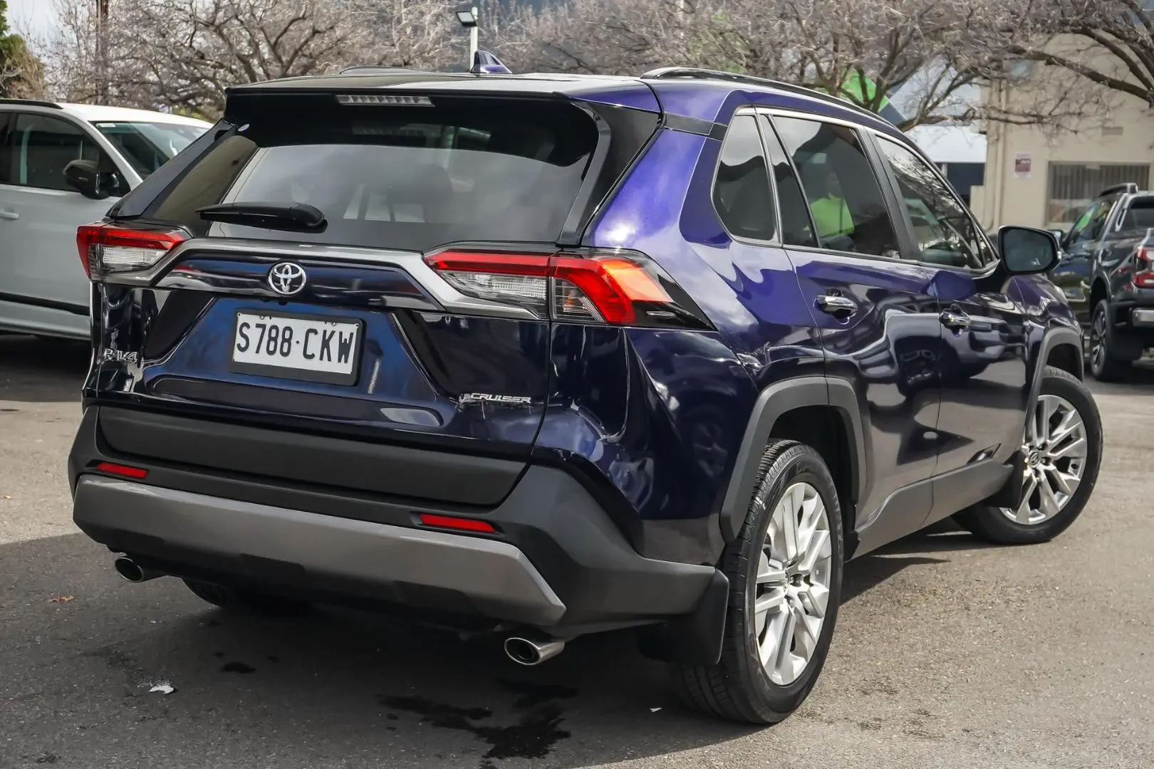 2021 Toyota RAV4 Gallery Image 3