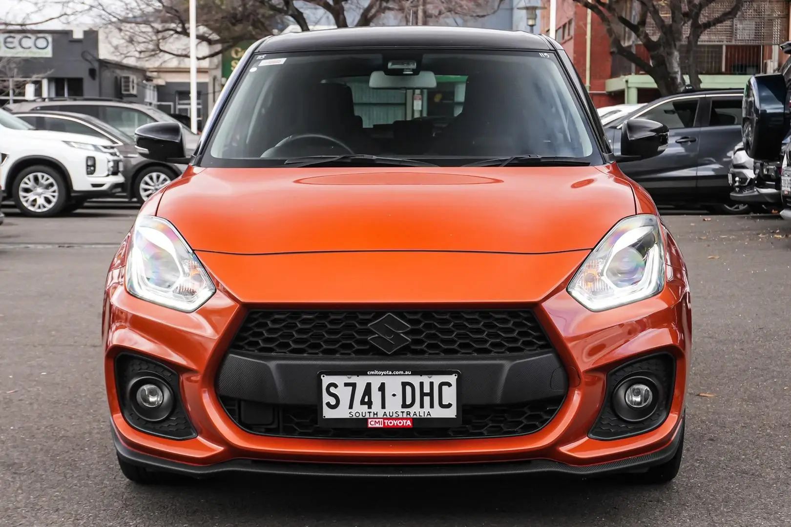 2020 Suzuki Swift Gallery Image 5
