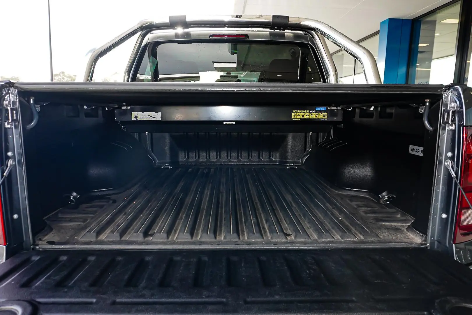 2020 Volkswagen Amarok Gallery Image 10