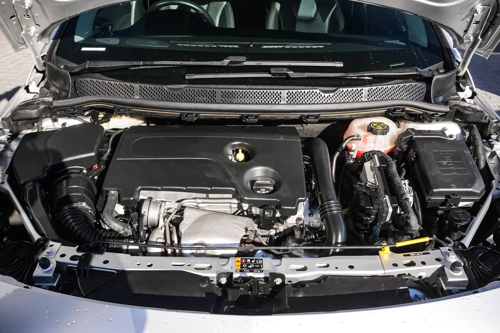 2017 Holden Astra Gallery Image 24