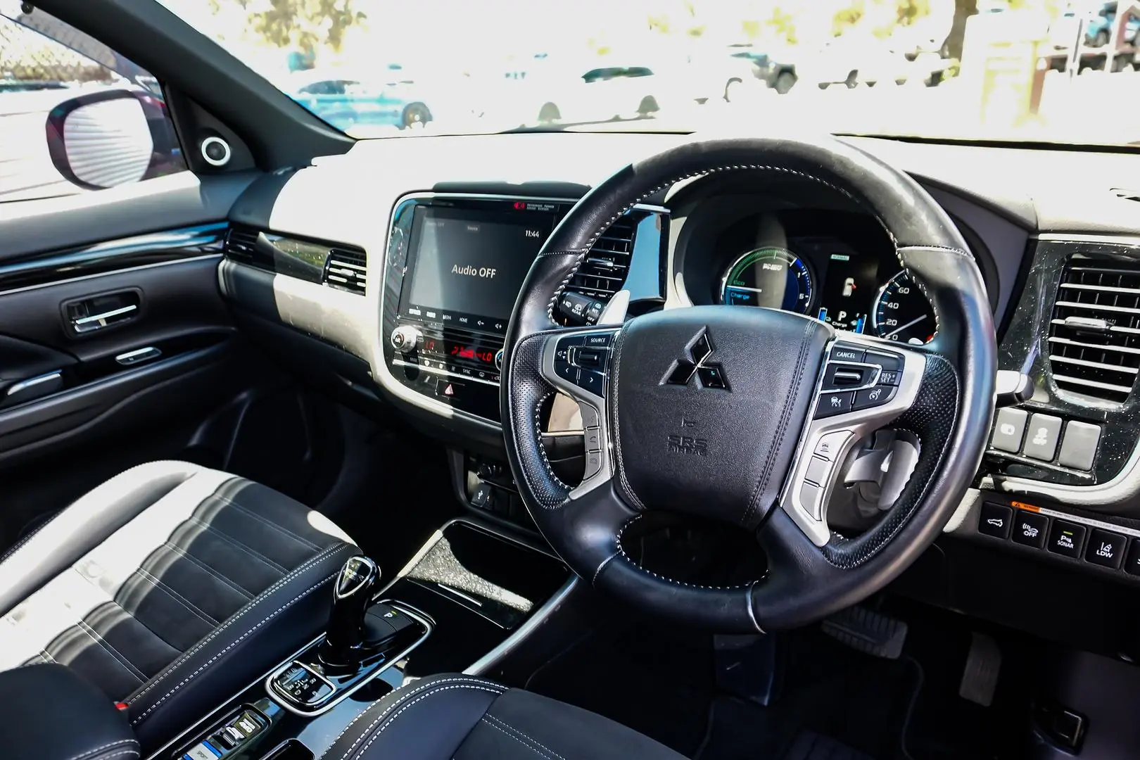 2021 Mitsubishi Outlander Gallery Image 7
