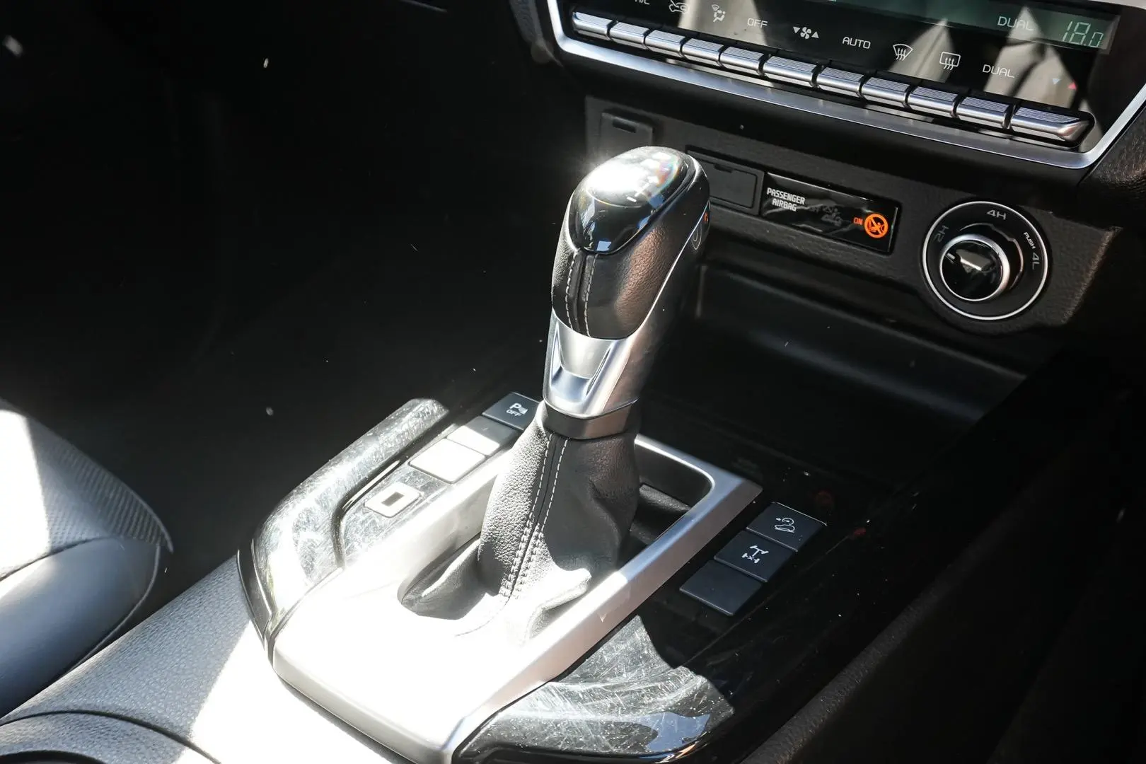 2020 Isuzu D-MAX Gallery Image 17