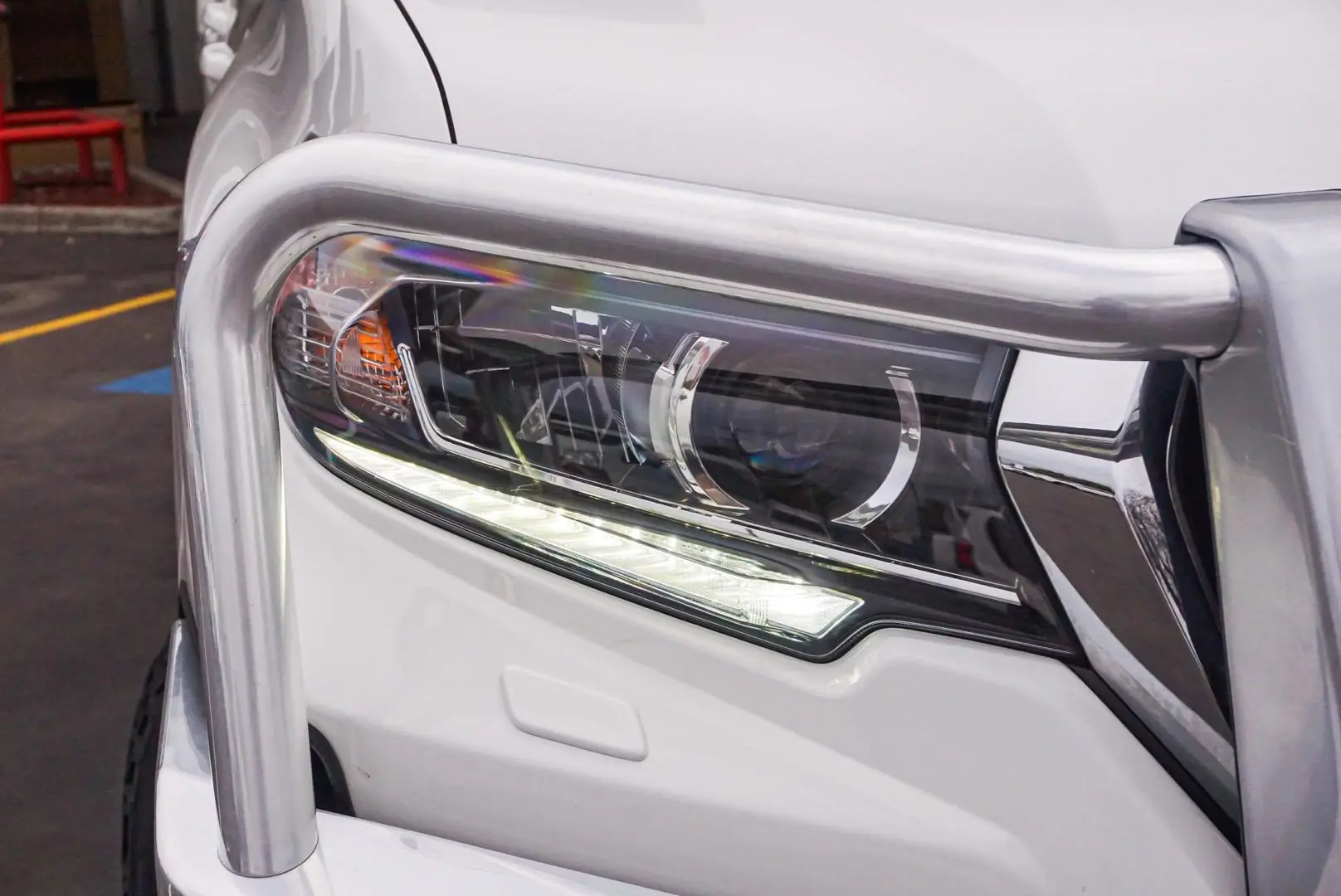 2018 Toyota Landcruiser Prado Gallery Image 11