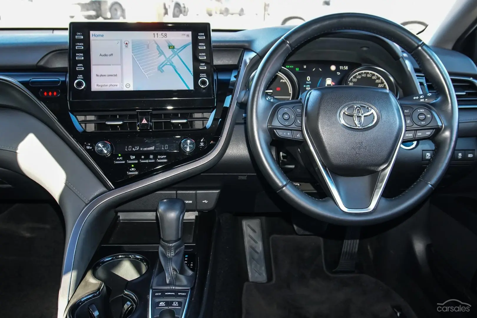 2021 Toyota Camry Image 8