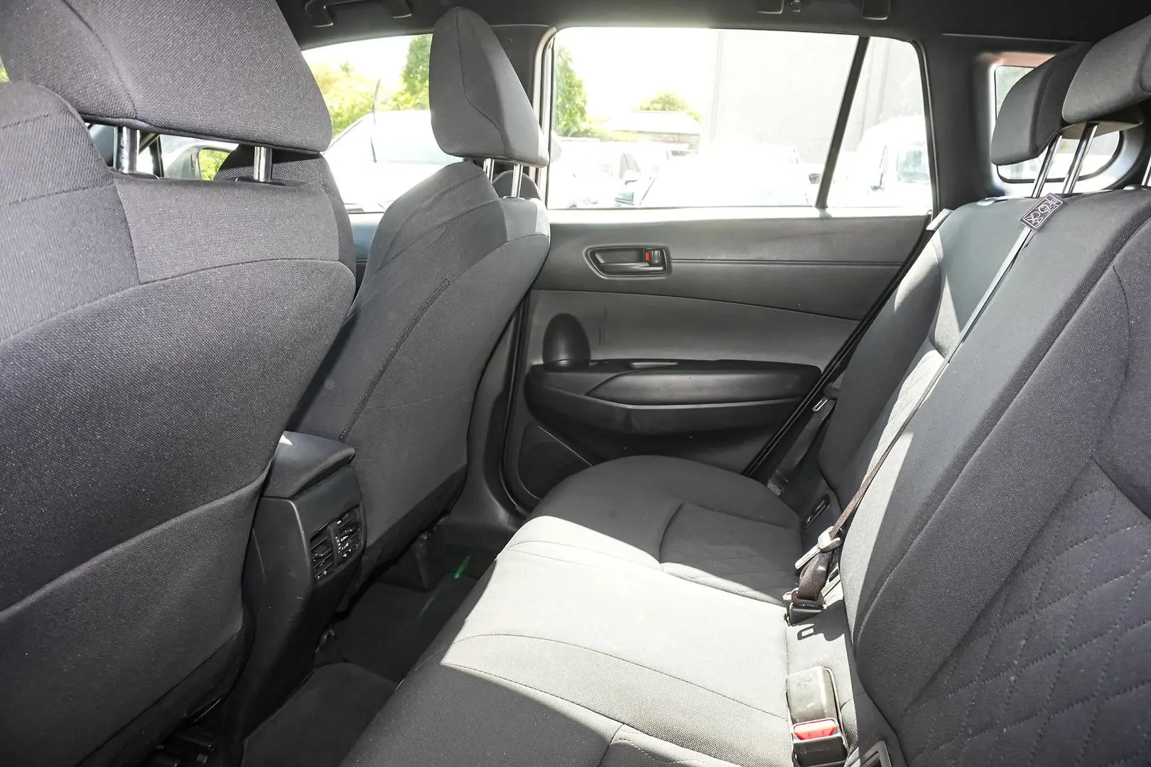 2022 Toyota Corolla Cross Gallery Image 12