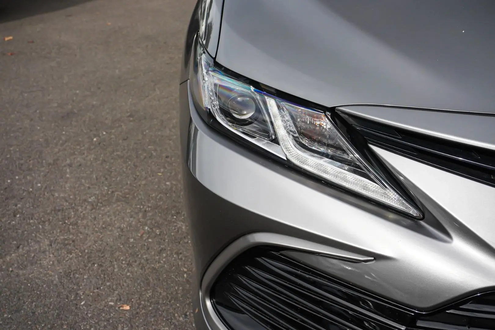 2024 Toyota Camry Gallery Image 12