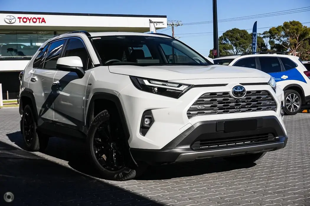 2025 Toyota RAV4 Gallery Image 2