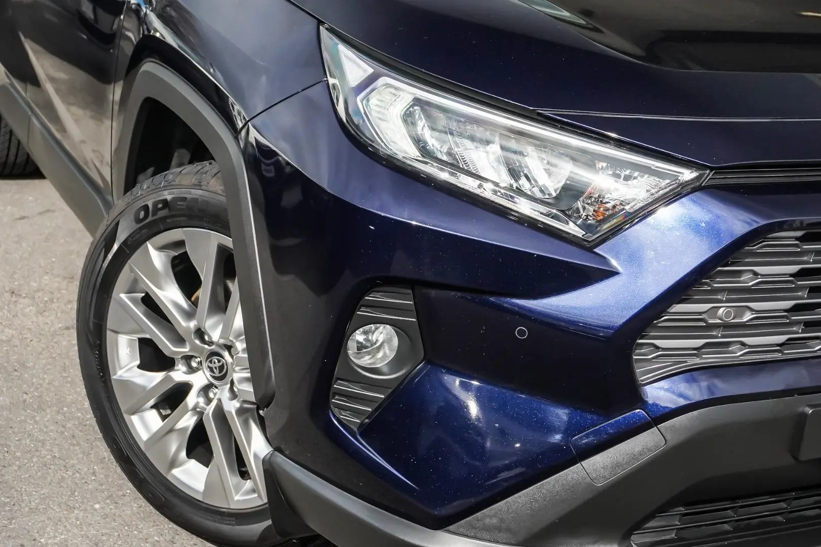 2021 Toyota RAV4 Gallery Image 11