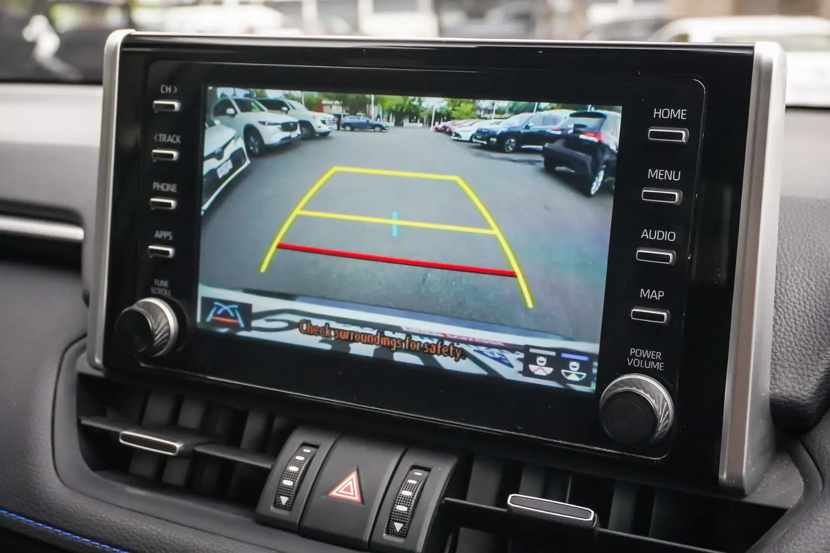 2022 Toyota RAV4 Gallery Image 24