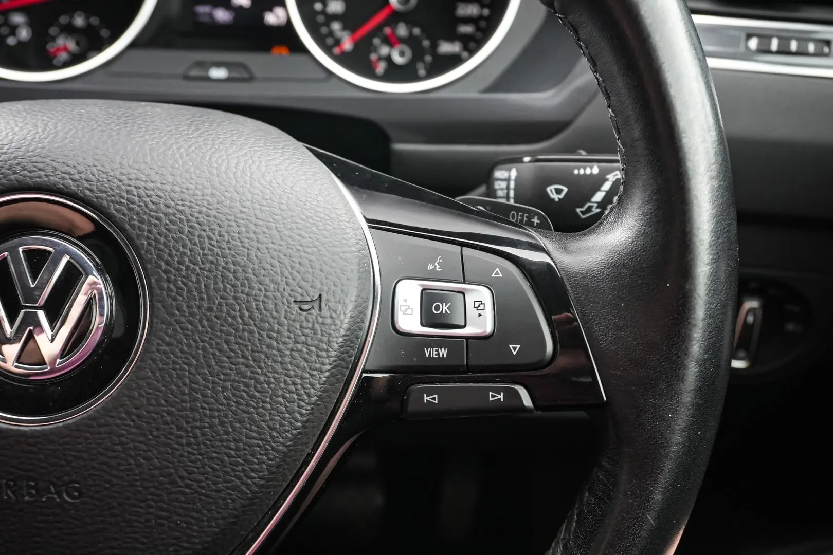 2020 Volkswagen Tiguan Gallery Image 22