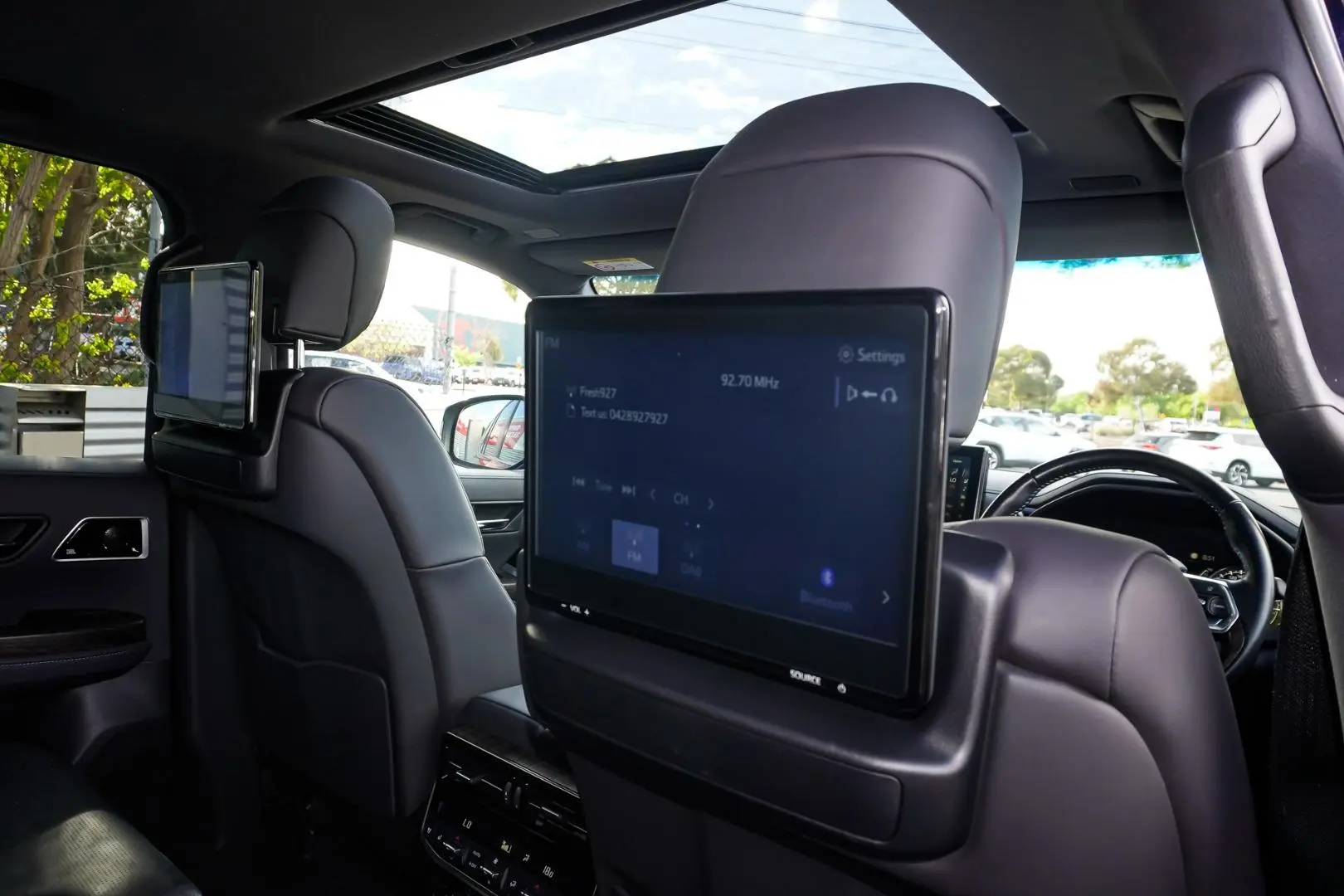 2023 Toyota Landcruiser Gallery Image 8