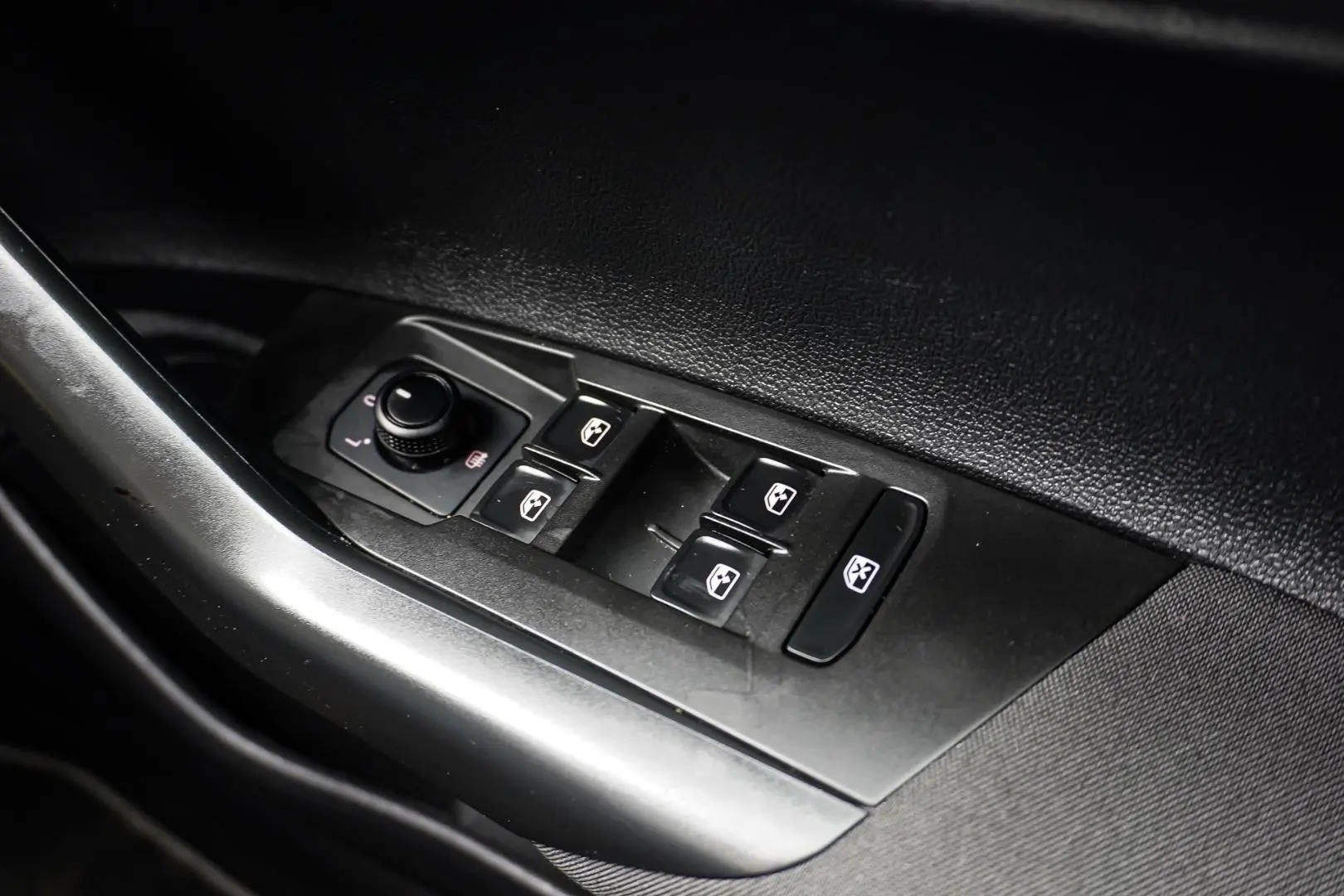 2018 Volkswagen Polo Gallery Image 20