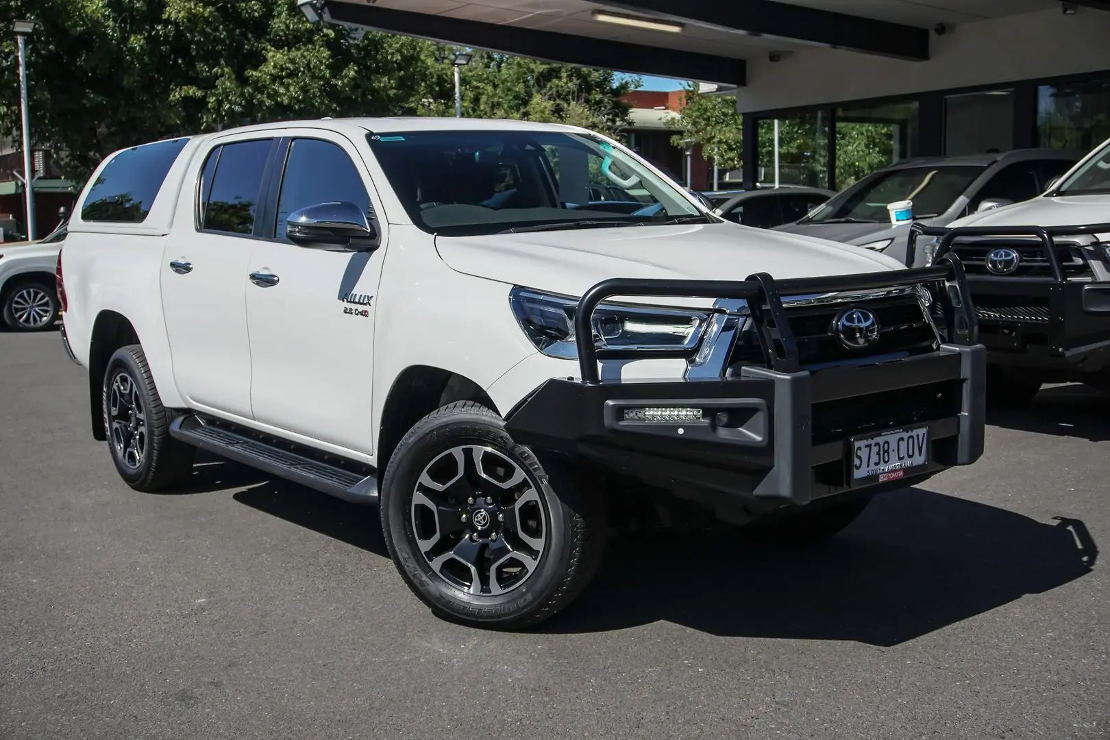 2022 Toyota Hilux Gallery Image 1