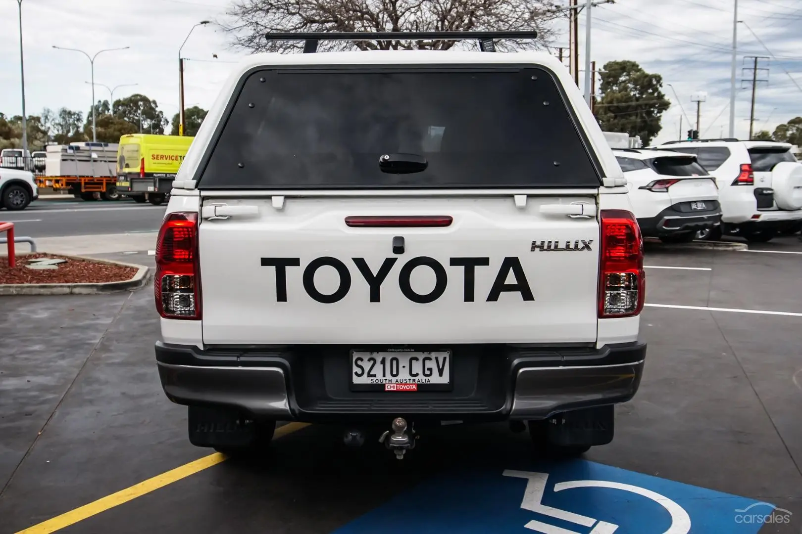 2020 Toyota Hilux Image 5