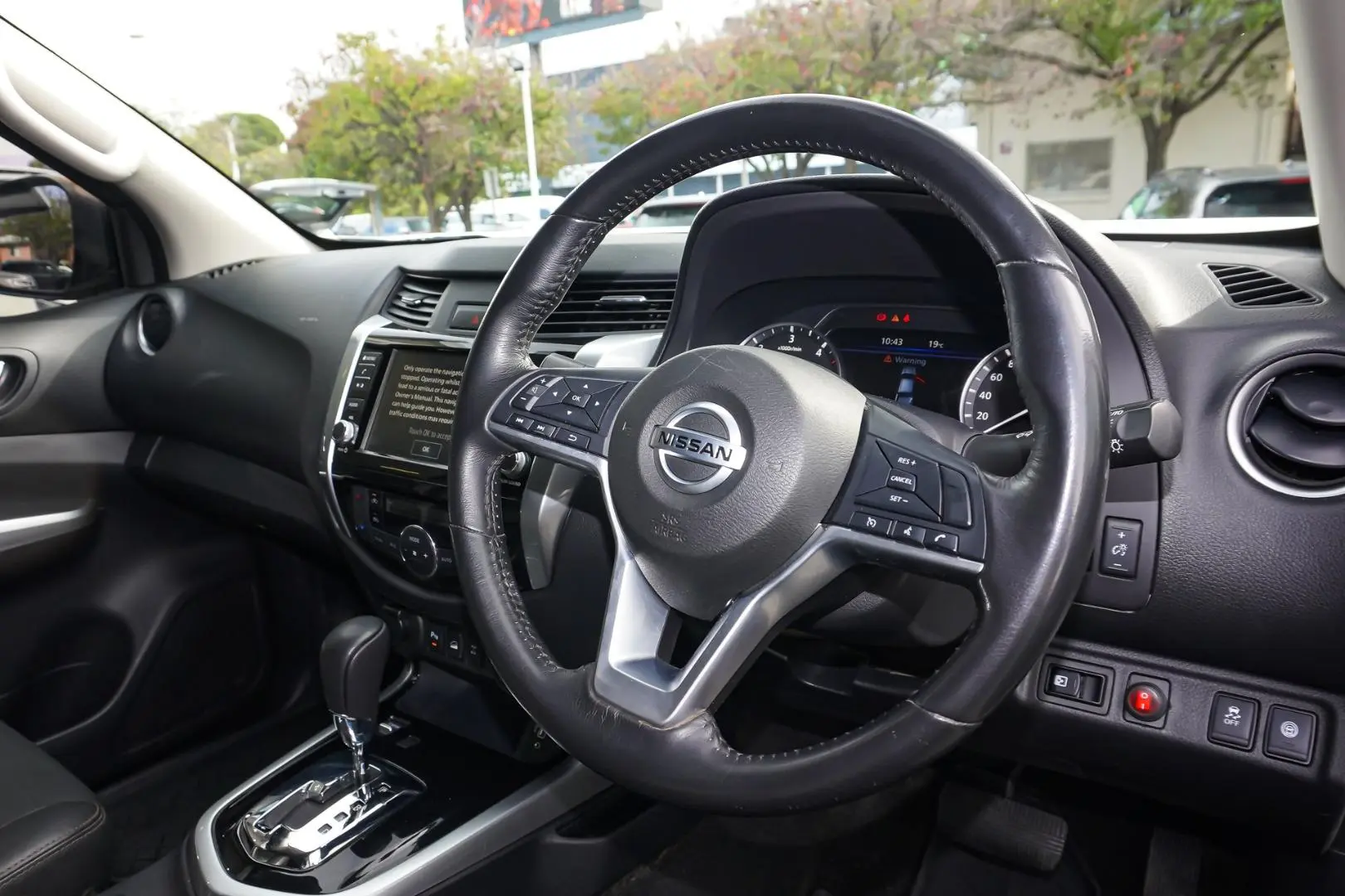 2023 Nissan Navara Gallery Image 6